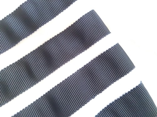 NWOT Thom Browne White Oxford Button Down Grosgrain Sleeve Stripes TB3 15.5-34 - Picture 3 of 9