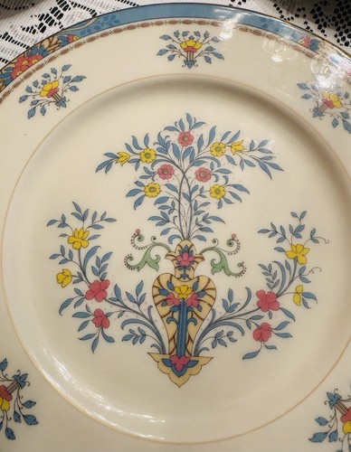 (SET OF 7) Lenox USA BLUE TREE 10.5" Dinner Plates EXCELLENT Condition - Picture 3 of 5