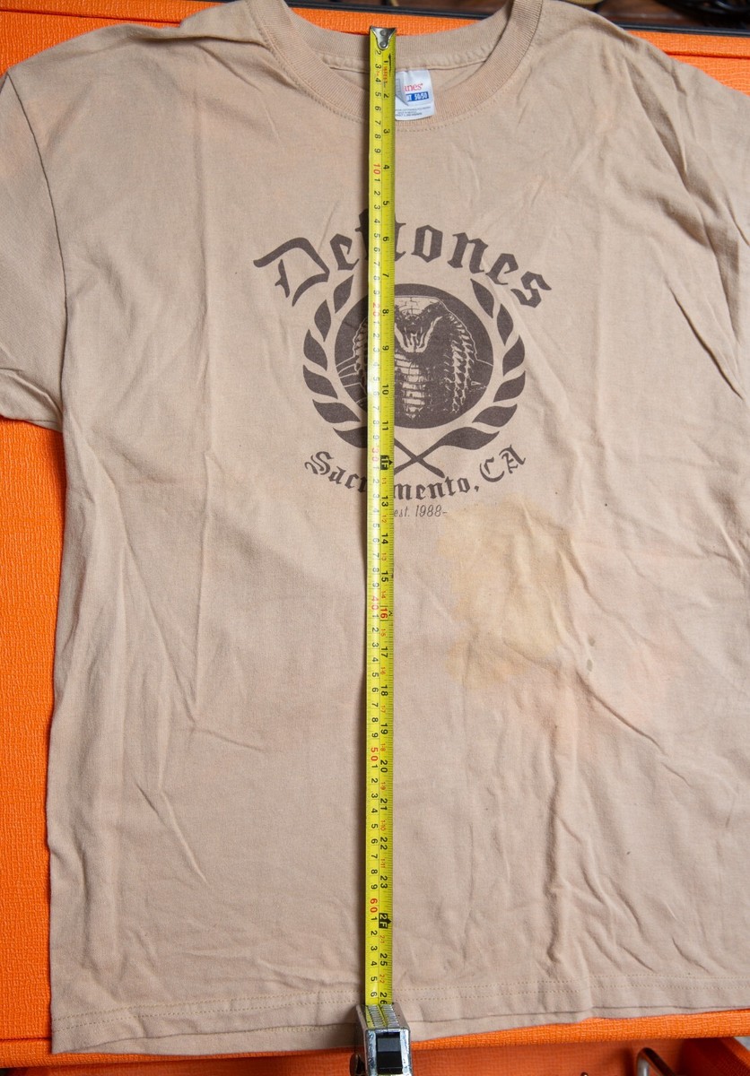 DEFTONES snake Sacramento CA vintage shirt GIANT sz L White Pony