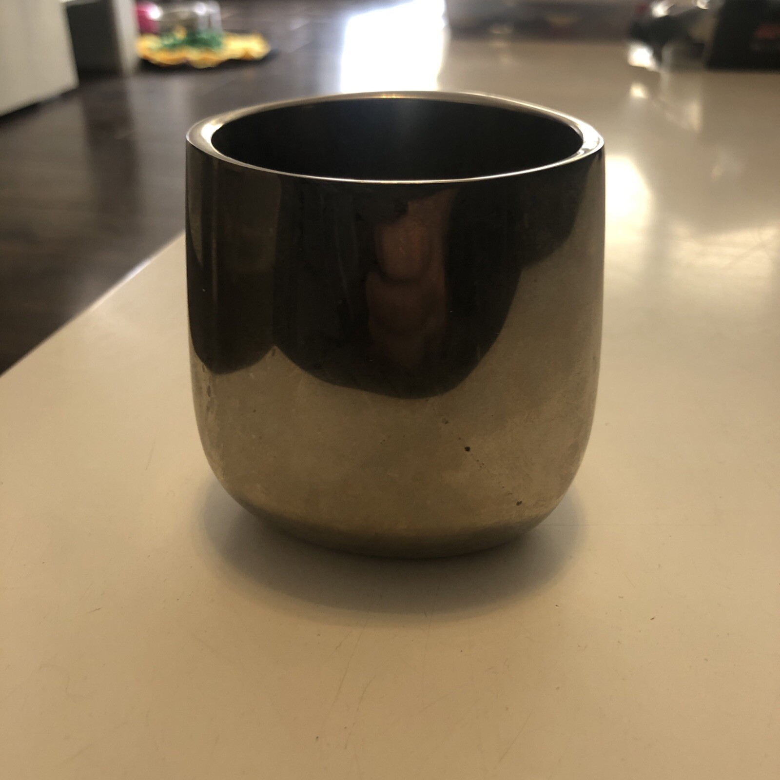Picture 1 of 6