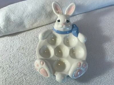 Easter Rabbit Egg Holder Rabbit lying down holds 6 eggs MAX3616