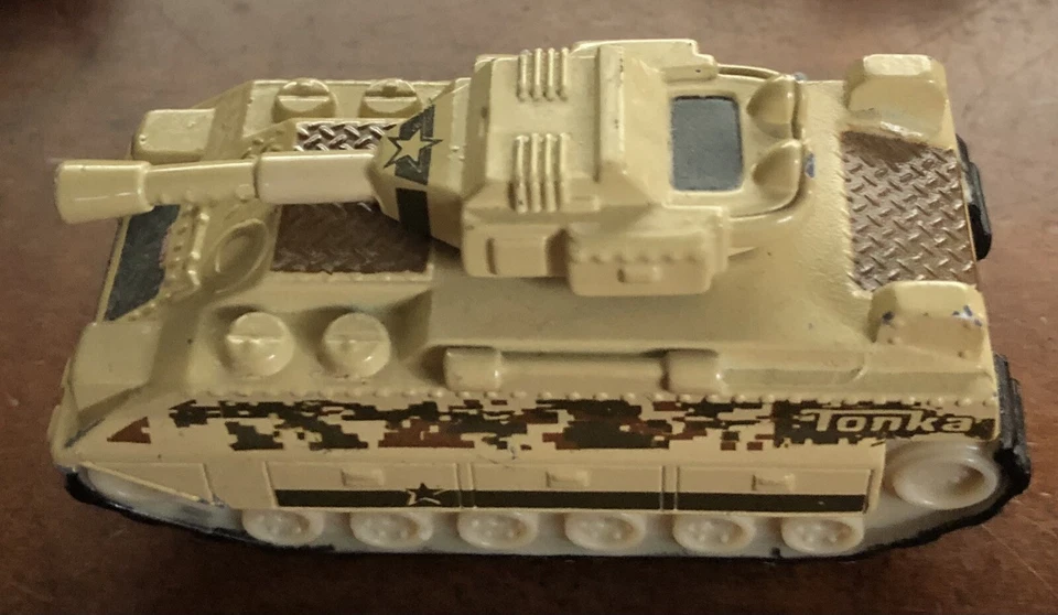 Tonka Hasbro Funrise 2013 tanque bronceado desierto ruedas militares torreta giratoria metal Foto 3 de 4