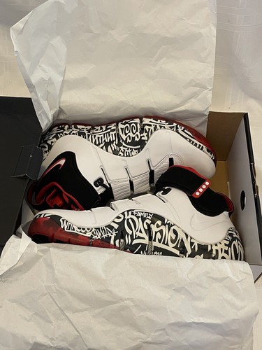 Nike ZOOM LEBRON IV SIZE:8 - Picture 14 of 15