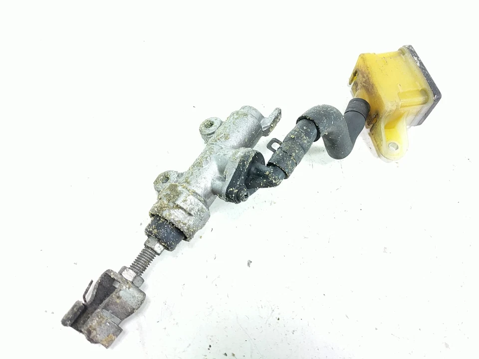 06-13 CILINDRO MAESTRO FRENO TRASERO HONDA NT700 A Foto 3 de 4
