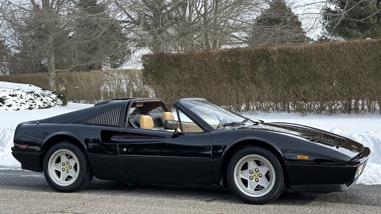 1986 Ferrari 328 for sale in Southampton New York