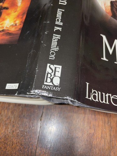 Black Moon Inn Laurel K Hamilton 1998 Science Fiction Book Club Blue Moon Burnt - Picture 5 of 7