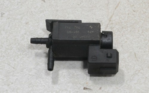 BMW E39 5er Touring (97-01) 525tds 105KW Magnet Ventil Druck Wandler #53490-B366