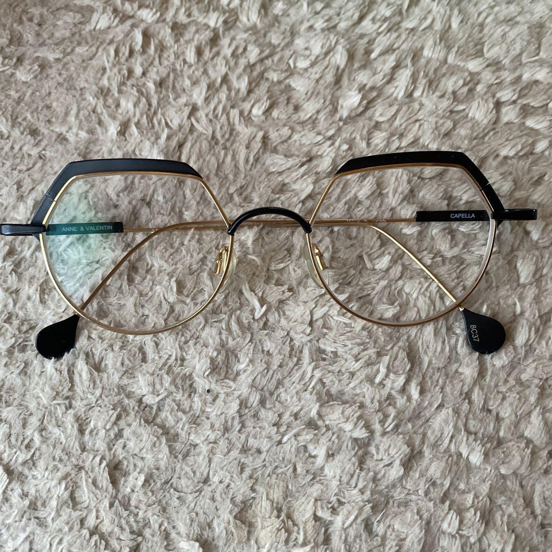 Anne et Valentin CAPELLA ブラック | verdadcre.com