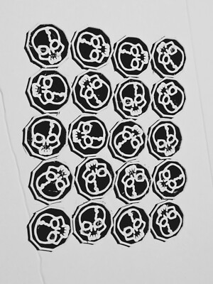 20 Black White Skull Coin Counter Token Abilities Trading Card Game Creatures 
