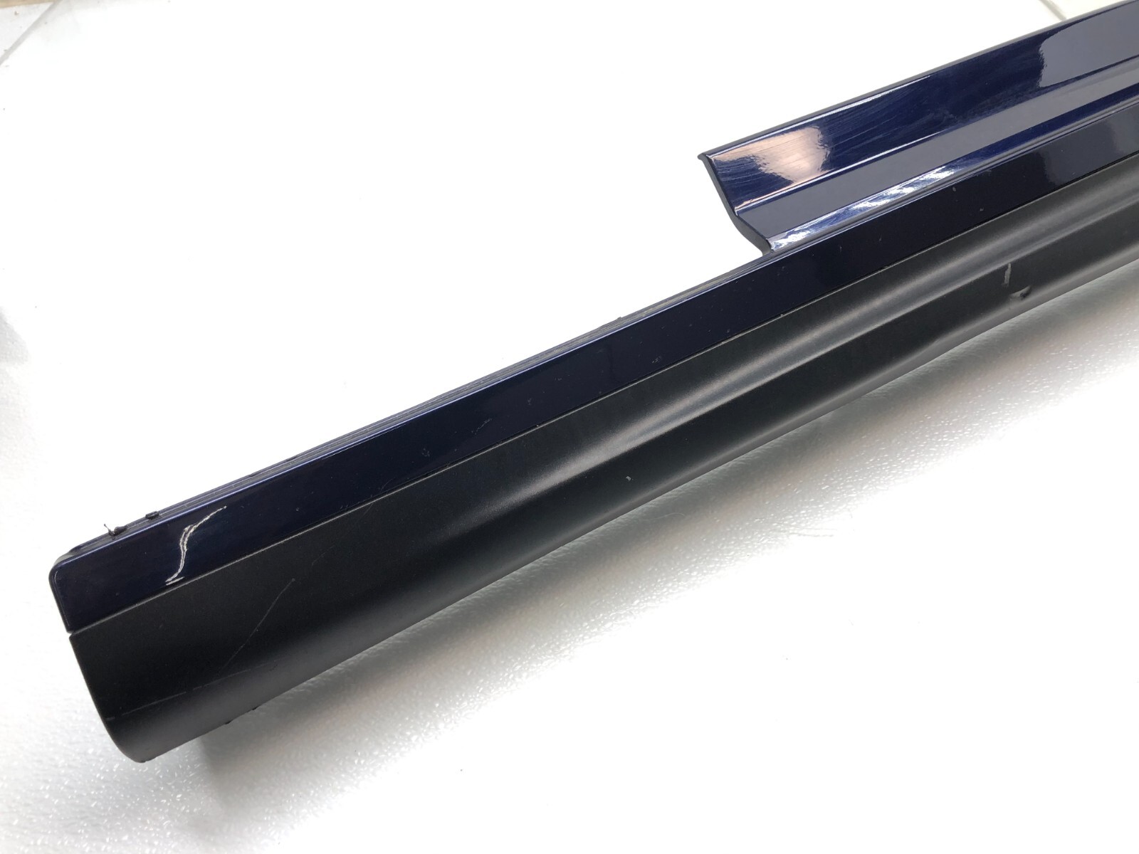 2014-2017 MASERATI GHIBLI S LEFT DRIVER SIDE SKIRT ROCKER PANEL OEM.