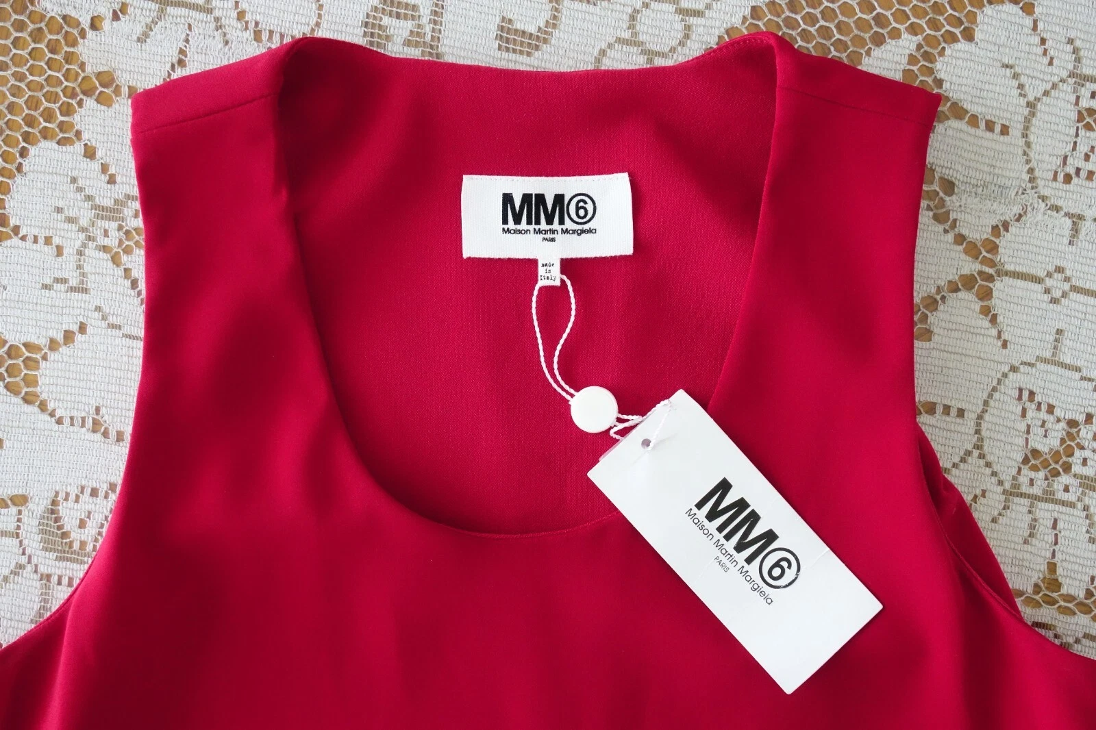 MAISON MARGIELA Abito Maison Martin Margiela MM6 rosso doppio strato cravatta laterale taglia IT 42 US 6 Nuovo con etichette