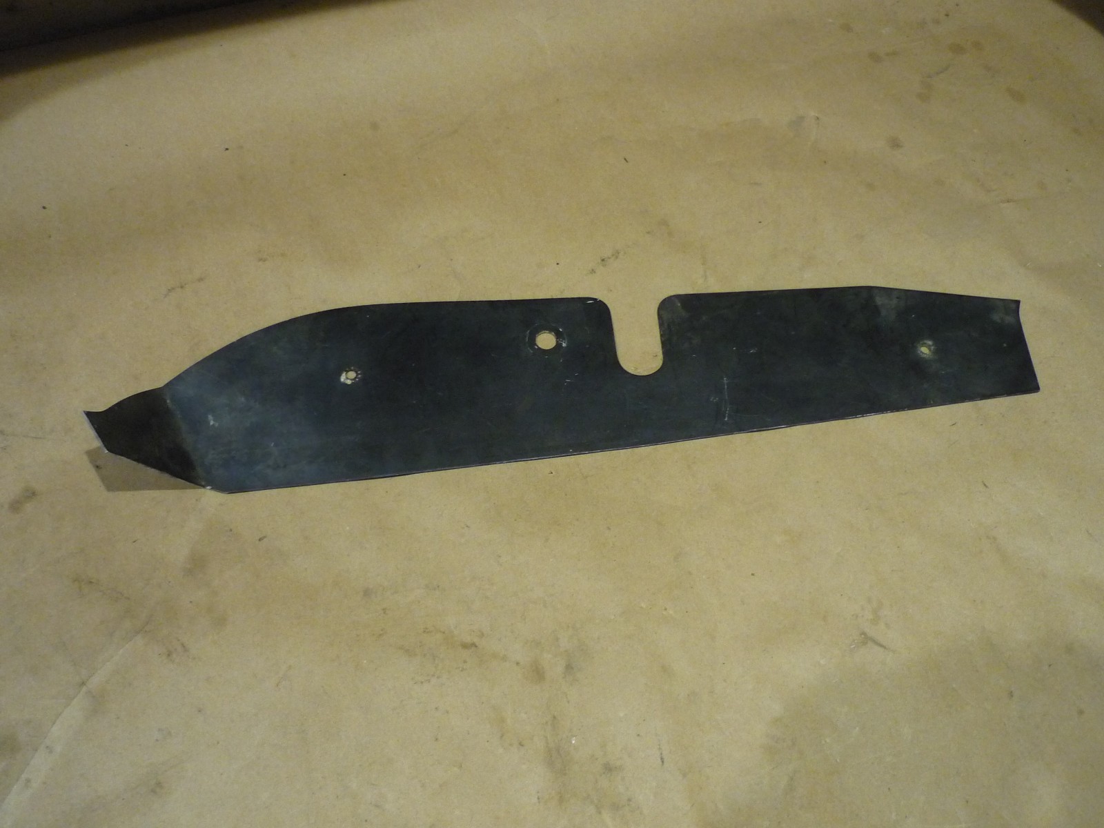 Ferrari 208,308,328 - RH Hinge Plate GTS - P/N 60370103