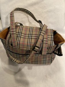 Pet carrier bag - soft sided - comfort travel case - 14"x10.5"x7" in size 