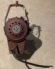 3 LOT Mole Richardson Baby Junior Solarspot 4131 Light 2K w/ Barn Doors Untested