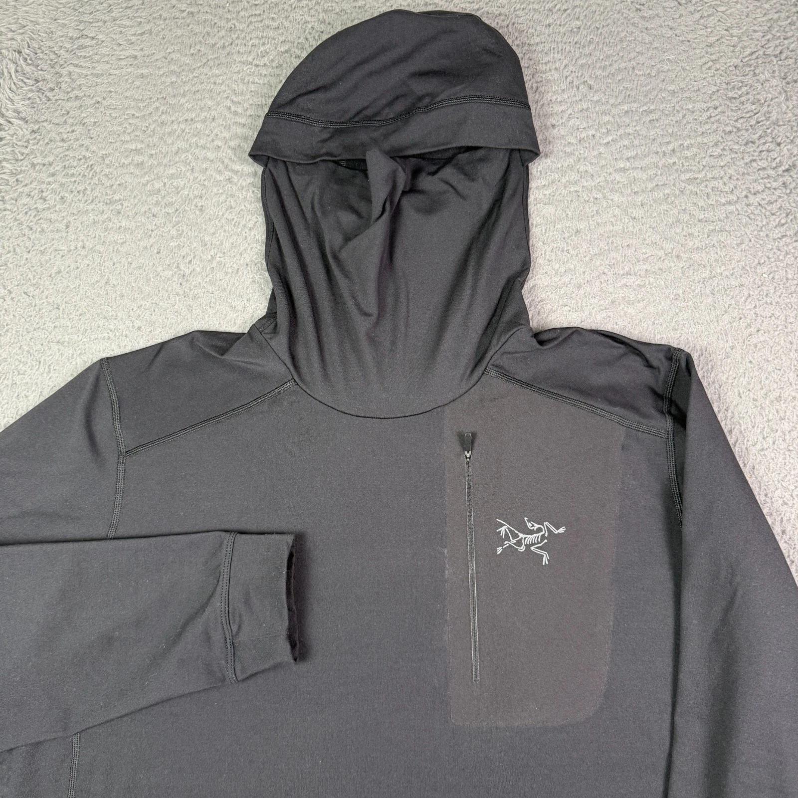 Arc'teryx Rho LT Hoody Mens Large Black Base Layer Lightweight Balaclava Mask