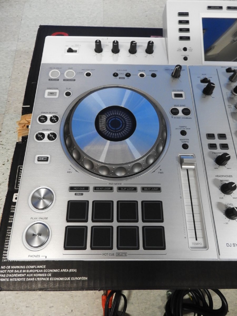 Pioneer XDJ-RX2 Limited ホワイト美品ハードケース付き Pioneer XDJ-RX2 Limited ホワイト美品ハードケース付き SDRANG