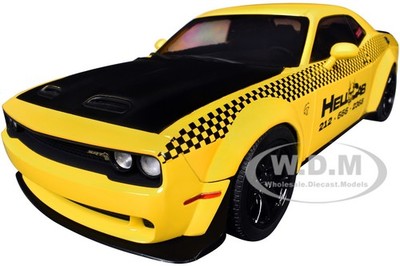 2023 DODGE CHALLENGER SRT HELLCAT REDEYE ''NYC HELLCAB'' 1/18 BY SOLIDO S1805716