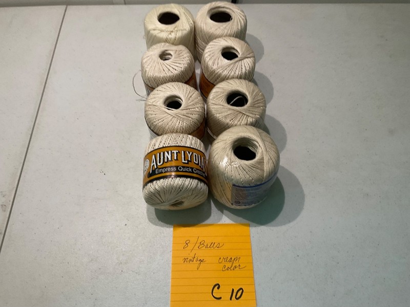AUNT LYDIA'S QUICK CROCHET THREAD 8/BALLSC10