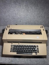 IBM Selectric II Correcting Typewriter Tan Vintage WORKING Powers On w/ Cord