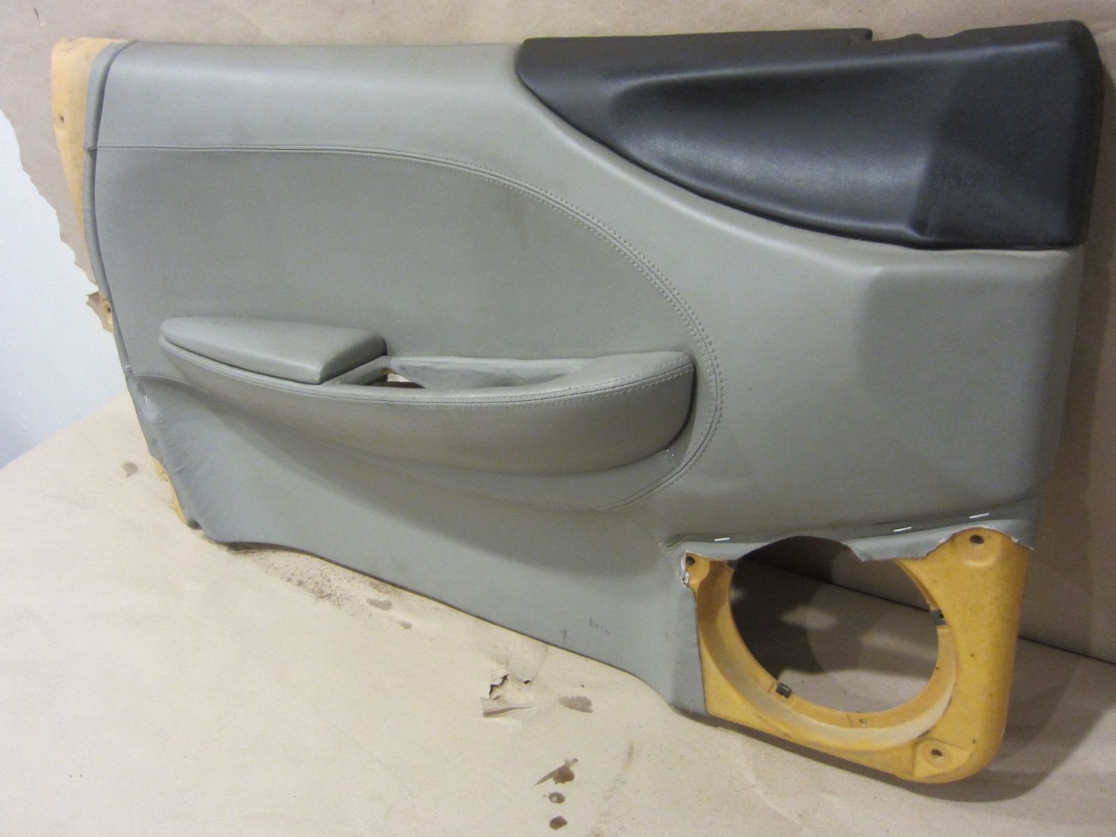Ferrari 360 LH Interior Door Panel - Light Grey. Part# 65007616