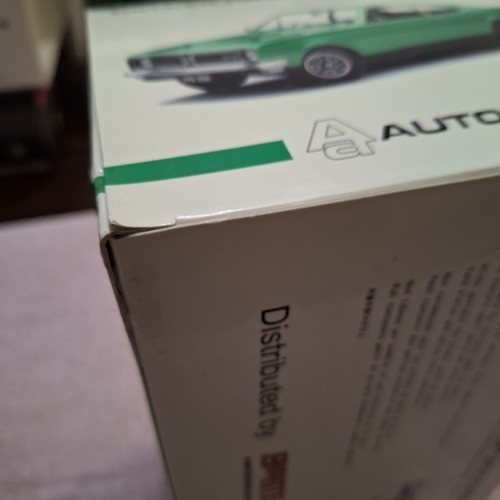 1:18 - Biante Holden HG GTS 350 Monaro Coupe in Lakeside Green - Car is new - Picture 15 of 16