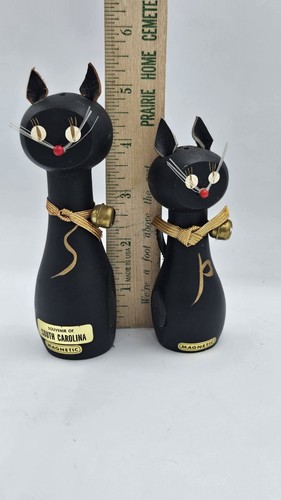 NEW! MCM BLACK CAT MAGNETIC SALT PEPPER SHAKERS JAPAN WOOD LEATHER TAIL EARS - Picture 4 of 8