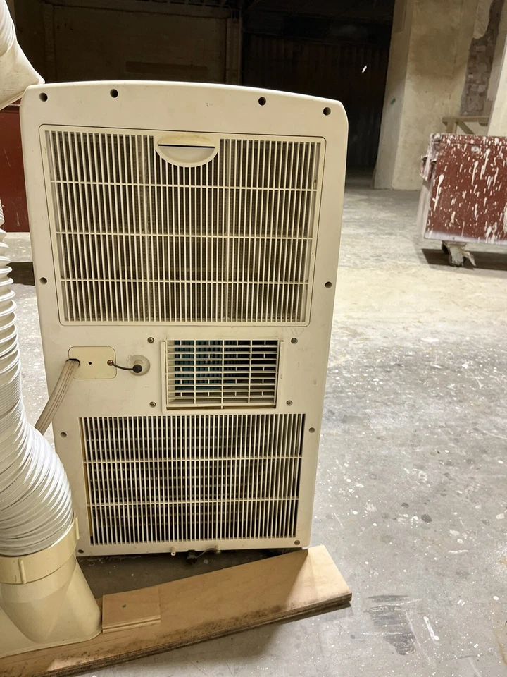 Aire acondicionado Westpoint Foto 2 de 3