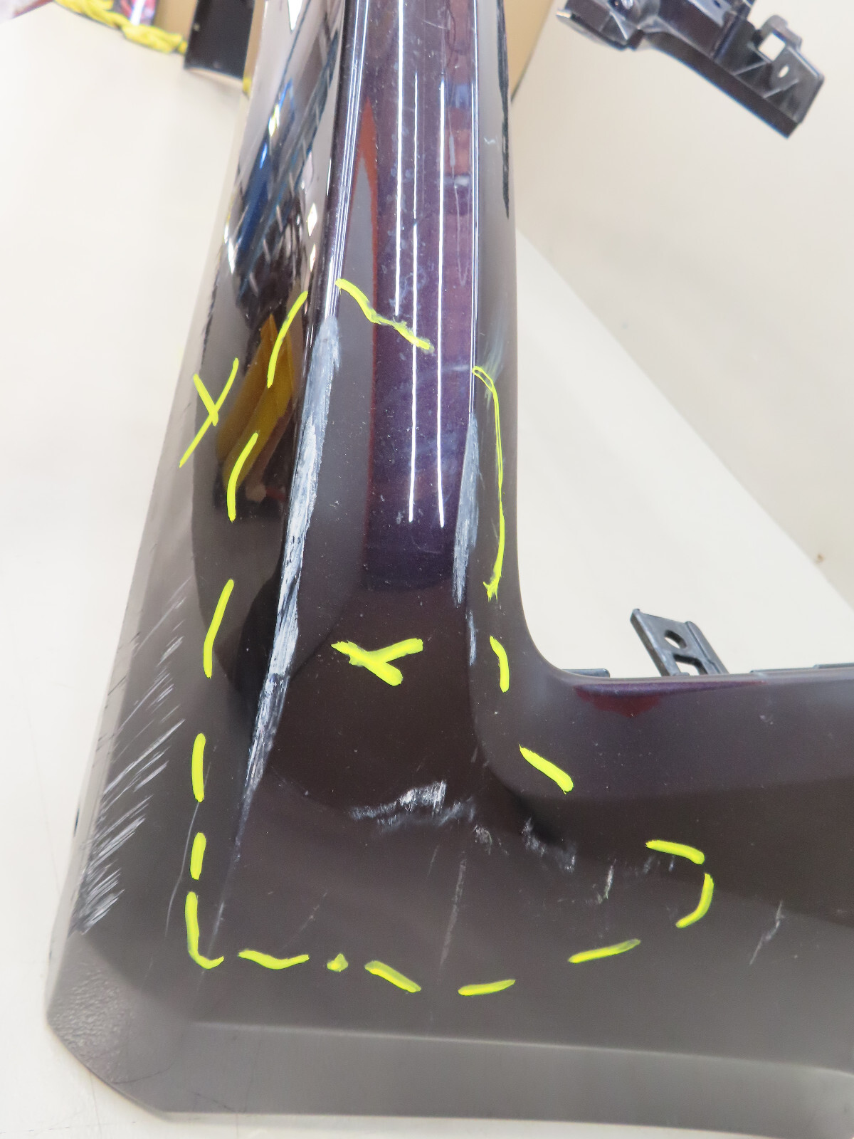 2020 2021 BENTLEY FLYING SPUR FRONT BUMPER  OEM 3SE807093