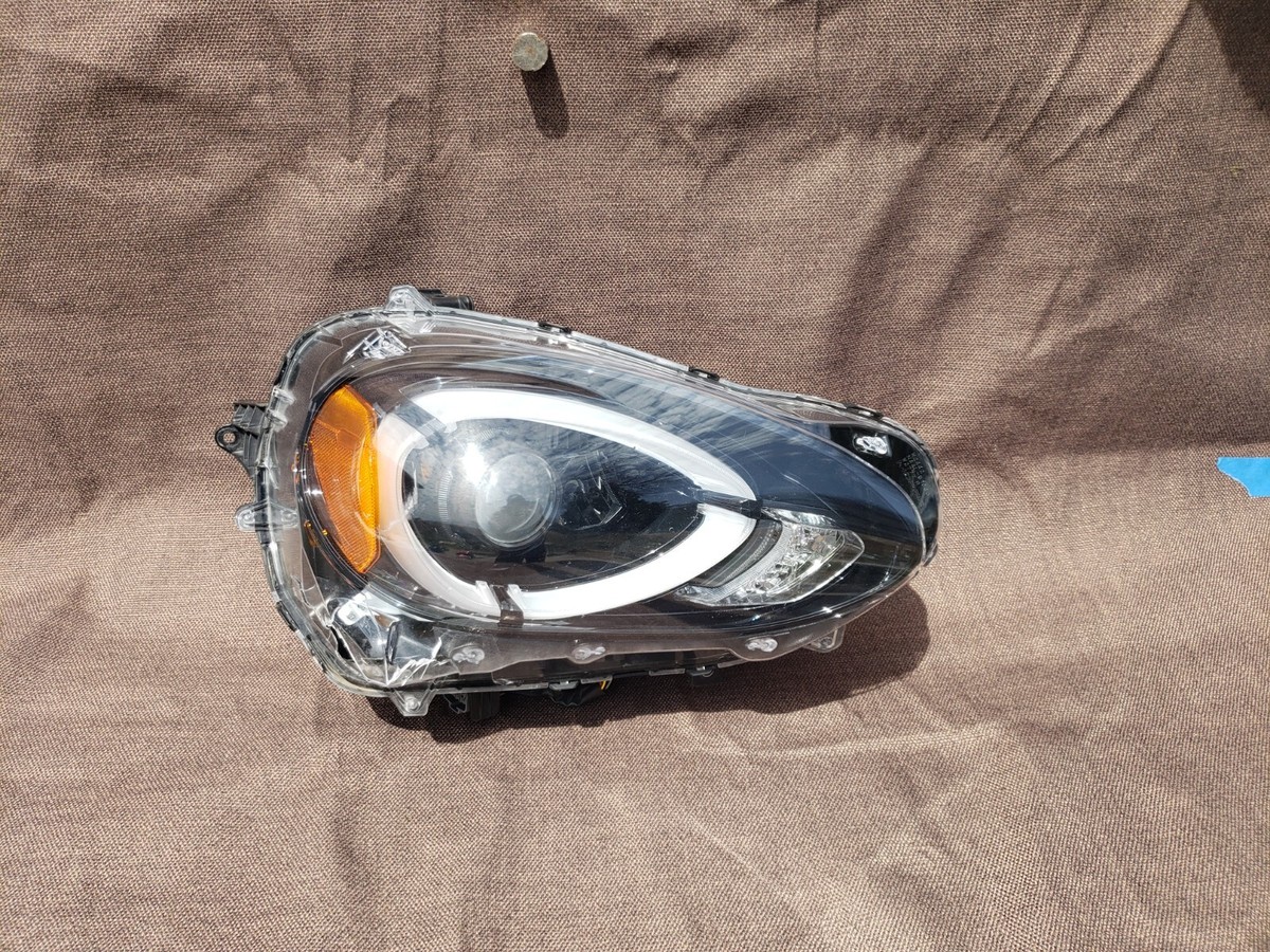 FENDI フェンディ 人気 ヘアクリップ ブラウンツイル リボン