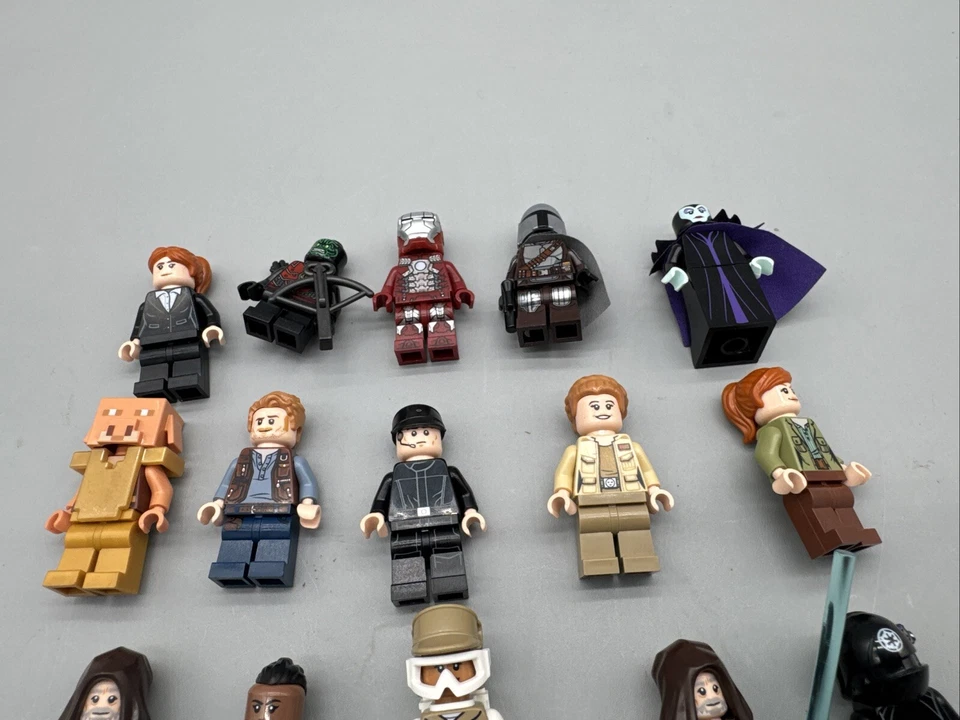 Lote de 25 minifiguras Lego Star Wars oficiais Lego diversas Figuras Batman Homem de Ferro - Imagem 2 de 4