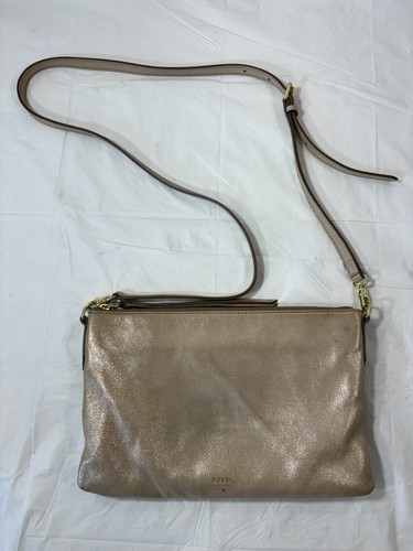 FOSSIL Kiera Crossbody Clutch Shoulder Bag Beige GOLD Metallic - Picture 3 of 10