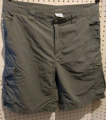 Columbia Omnishade Cargo Shorts Green Sun Protection 38 READ DESCRIPTION 