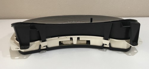 2000-2002 Silverado, Sierra, Tahoe, Suburban, Yukon, Avalanche Gauge Cluster OEM - Picture 7 of 9