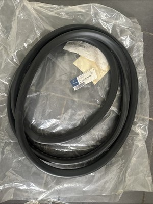 BRANDNEU ORIGINAL MERCEDES-BENZ G Scheibendichtung A4606710320