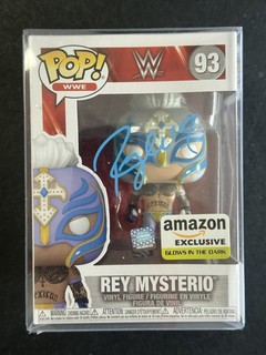 Rey Mysterio Signed WWE Wrestling Funko Pop #93 AUTO Fanatics