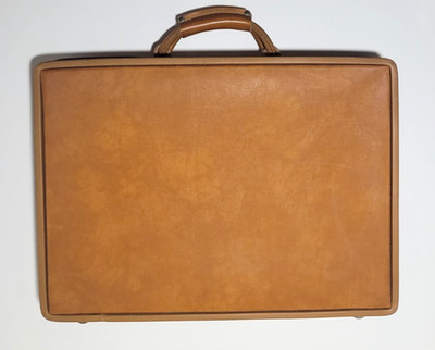 Vintage Hartmann Leather Briefcase Attaché Case Saddle USA Classic Executive Bag
