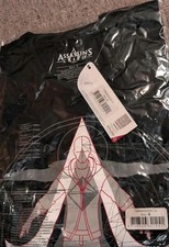 T-shirt ufficiale Assassins Creed Ubisoft nera Ezio abbigliamento diffuso uomo PICCOLO