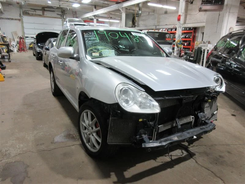 TURBO Porsche Cayenne 2003 03 2004 04 2005 05 2006 06 izquierda 1013509 Foto 4 de 4
