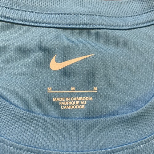 Camisa de media maratón Bank of American Chicago 13.1 para hombre talla mediana Nike para correr - Imagen 3 de 10