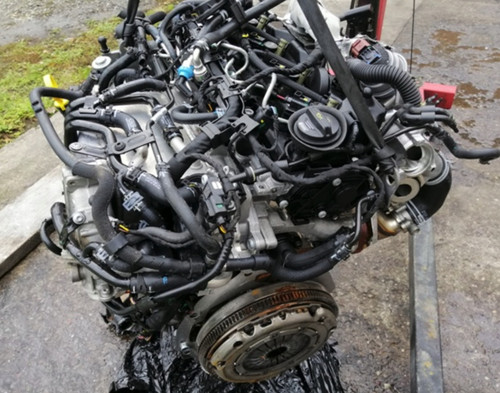 Motor Volkswagen 1.6 TDI CLH CLHA CLHB Audi Seat Skoda  79TKm Komplett!!!