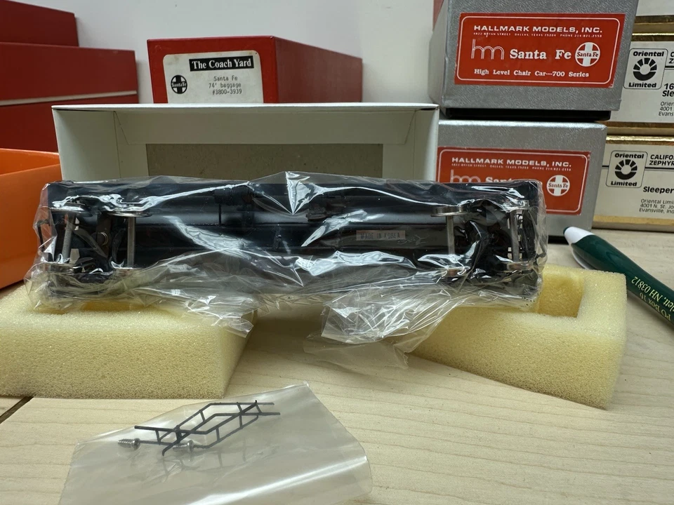 Precision Scale Co Brass 12000 Gallon Tank Car Factory Painted Black No Data NOS - Image 3 of 4