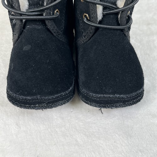 UGG Baby Neumel Boots Booties Black Size 02/03 Small 6-12m in Box Bnfts Charity - Picture 13 of 20