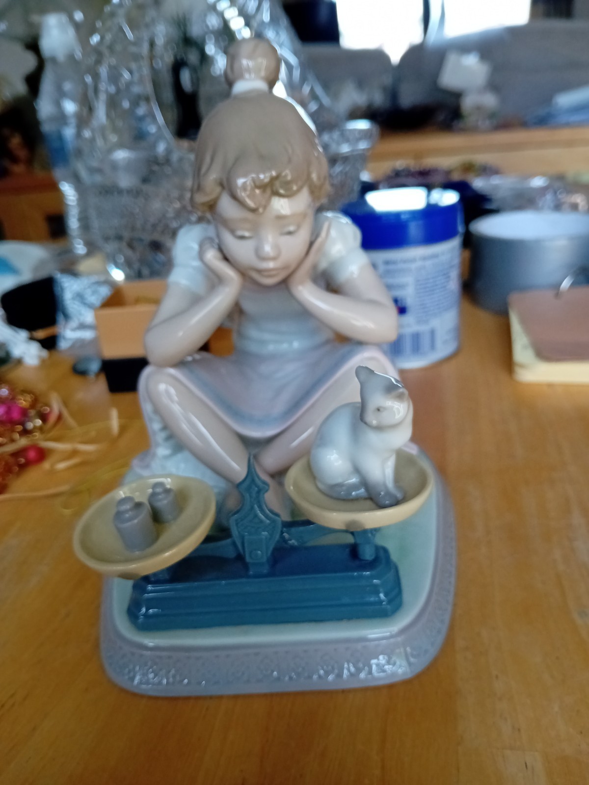 Picture 2 of 8