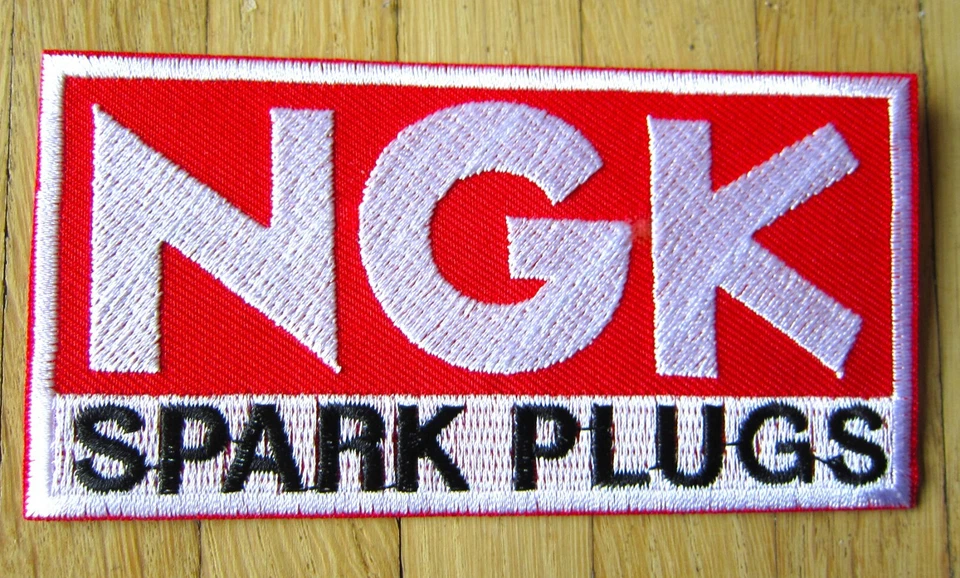 Aufnäher / Aufbügler/ Patch: NGK Spark Plugs - Zündkerzen Rennsport Formel 1