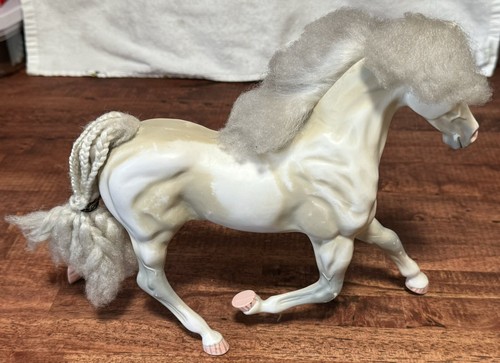 Cavallo modello tradizionale Breyer - Foto 3 di 6