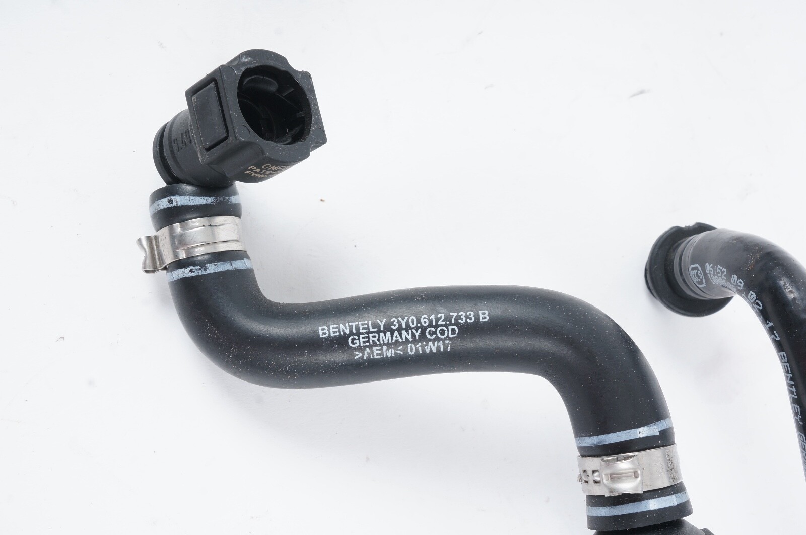 2010 - 2020 Bentley Mulsanne Vacuum Hose Pipe Line Valve