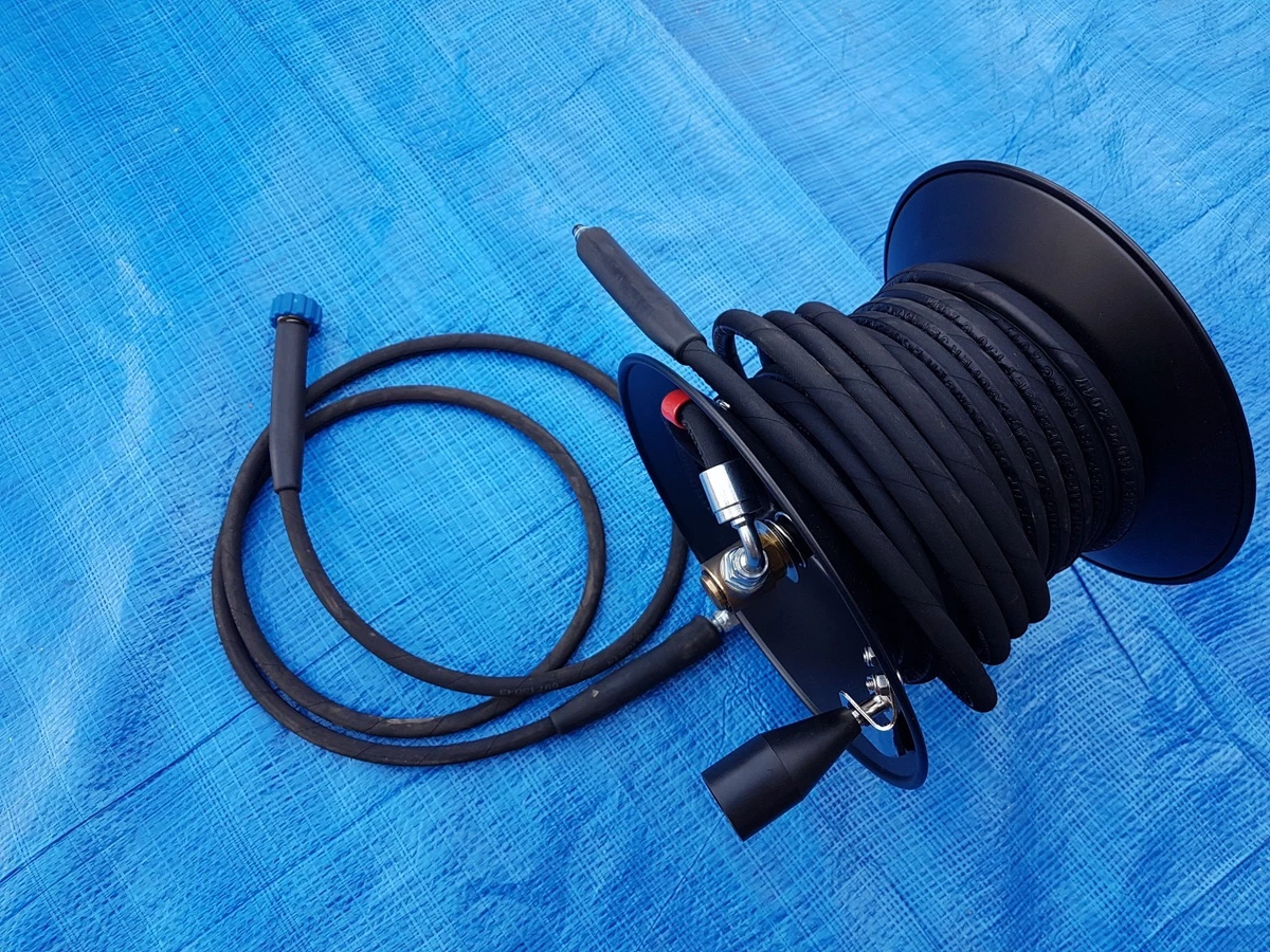 NILFISK JETWASH PRESSURE WASHER E130.2 8 WALL MOUNTED WIND UP HOSE