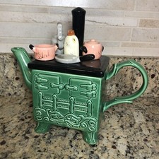 Cardinal Inc Teapot Wood Burning Stove with Pots Green READ