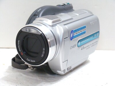 Sony Handycam DCR-DVD505 Mini DVD Hybrid Camcorder Nightshot CMOS