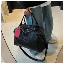 Elegant Large Shoulder Bag - Durable & Functional, Fits Daily Necessities